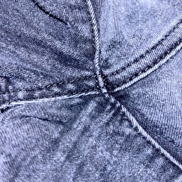 KanCan🖤Skinny Distressed Black JEANS Midrise with Stretch🌻9/28 - Picture 12 of 13